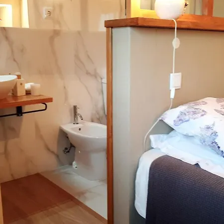 Beautiful In With Pool&garden *