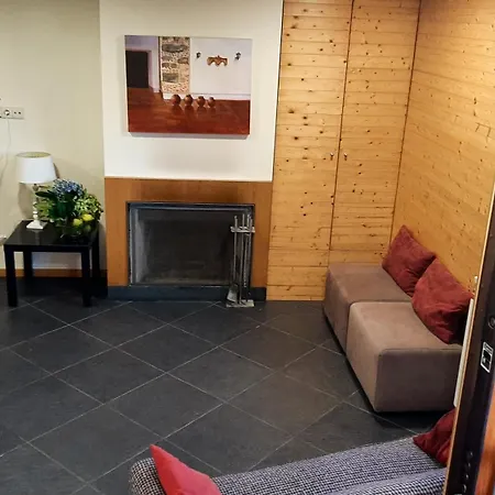 Beautiful In With Pool&garden Villa