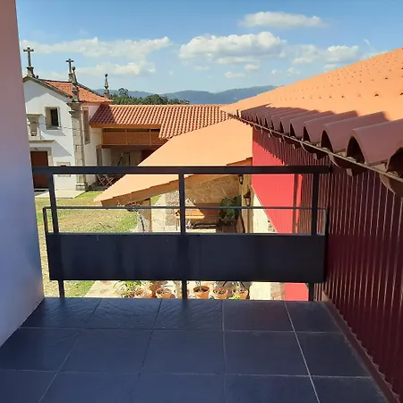 Beautiful In With Pool And Garden *