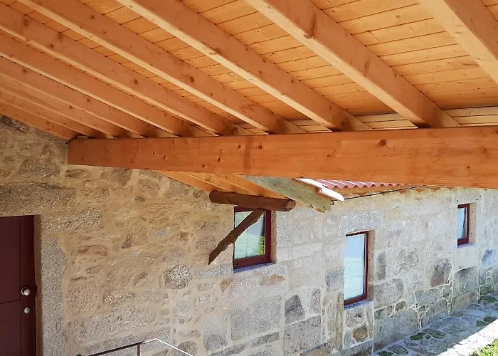 Vila Beautiful In With Pool And Garden *