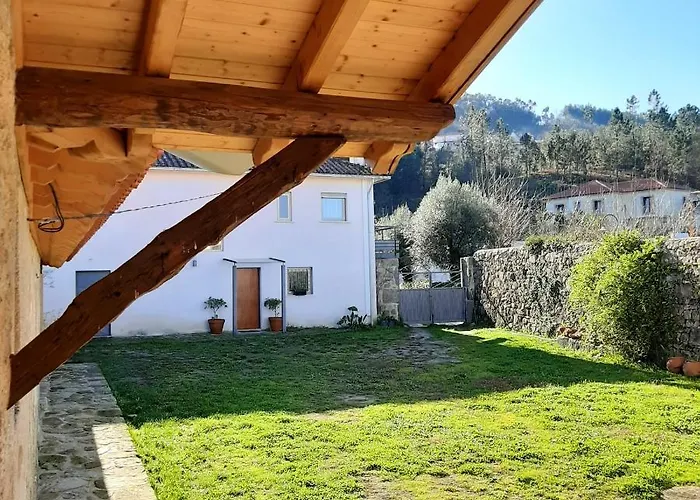 Beautiful In With Pool And Garden Vila *