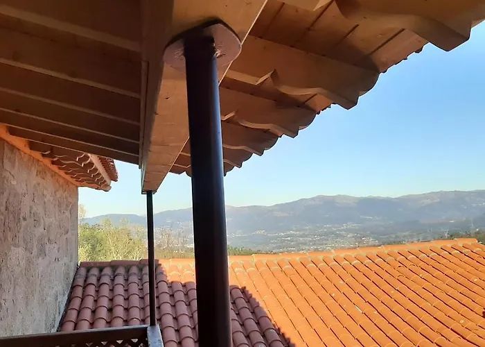 Beautiful In With Pool And Garden