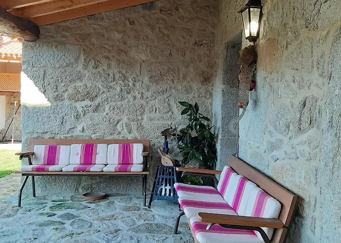 Vila Beautiful In With Pool And Garden *