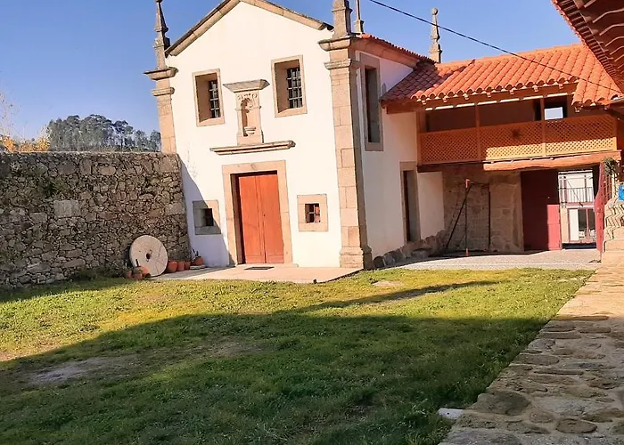 Vila Beautiful In With Pool And Garden