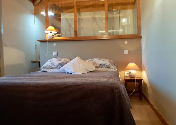 Villa Beautiful In With Pool And Garden