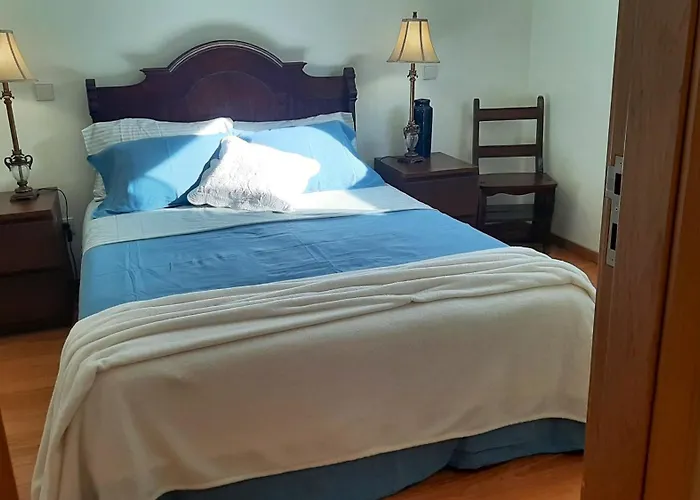 Beautiful In With Pool And Garden *